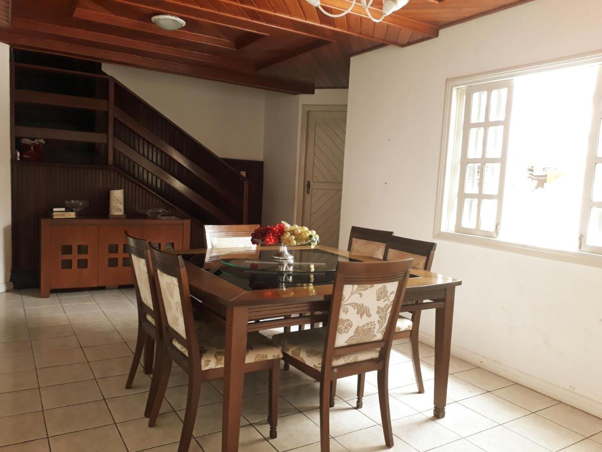 Casa De Praia / Piscina Санта Крус Кабралия Екстериор снимка