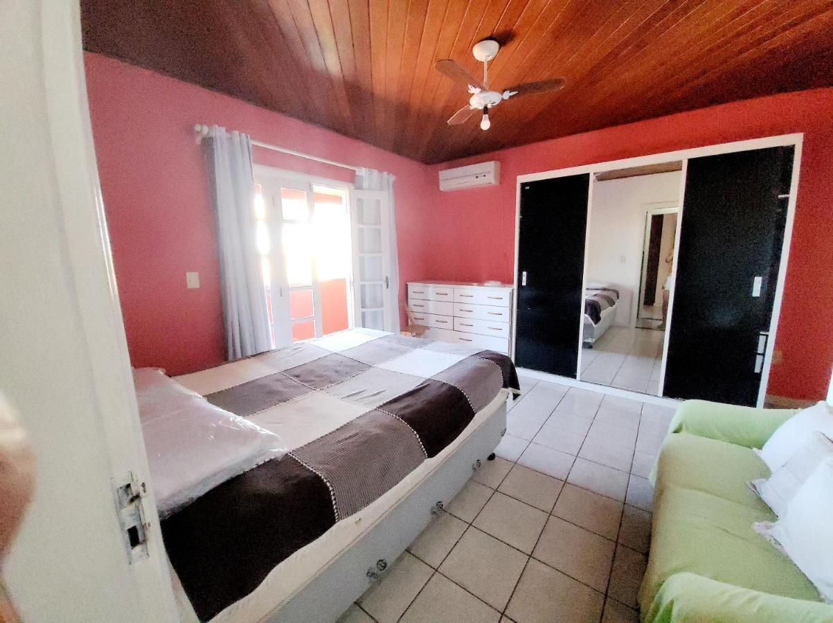 Casa De Praia / Piscina Санта Крус Кабралия Екстериор снимка